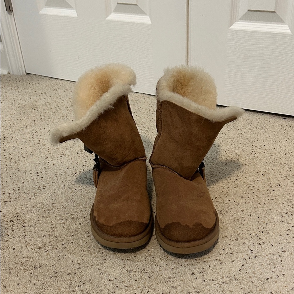 UGG Swarovski Crystal Brown Winter Boots with Cream Fur